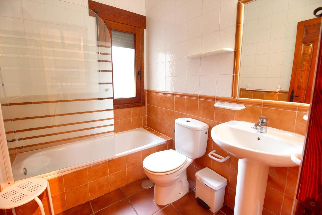Aventura & Relax Cabanas Pena La Higuera Вияба де ла Сиера Екстериор снимка