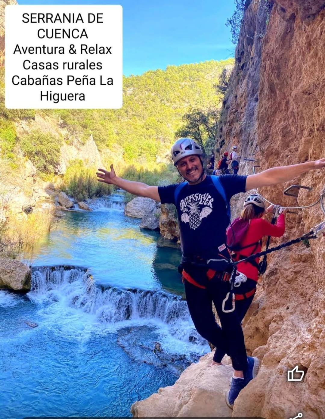 Aventura & Relax Cabanas Pena La Higuera Вияба де ла Сиера Екстериор снимка